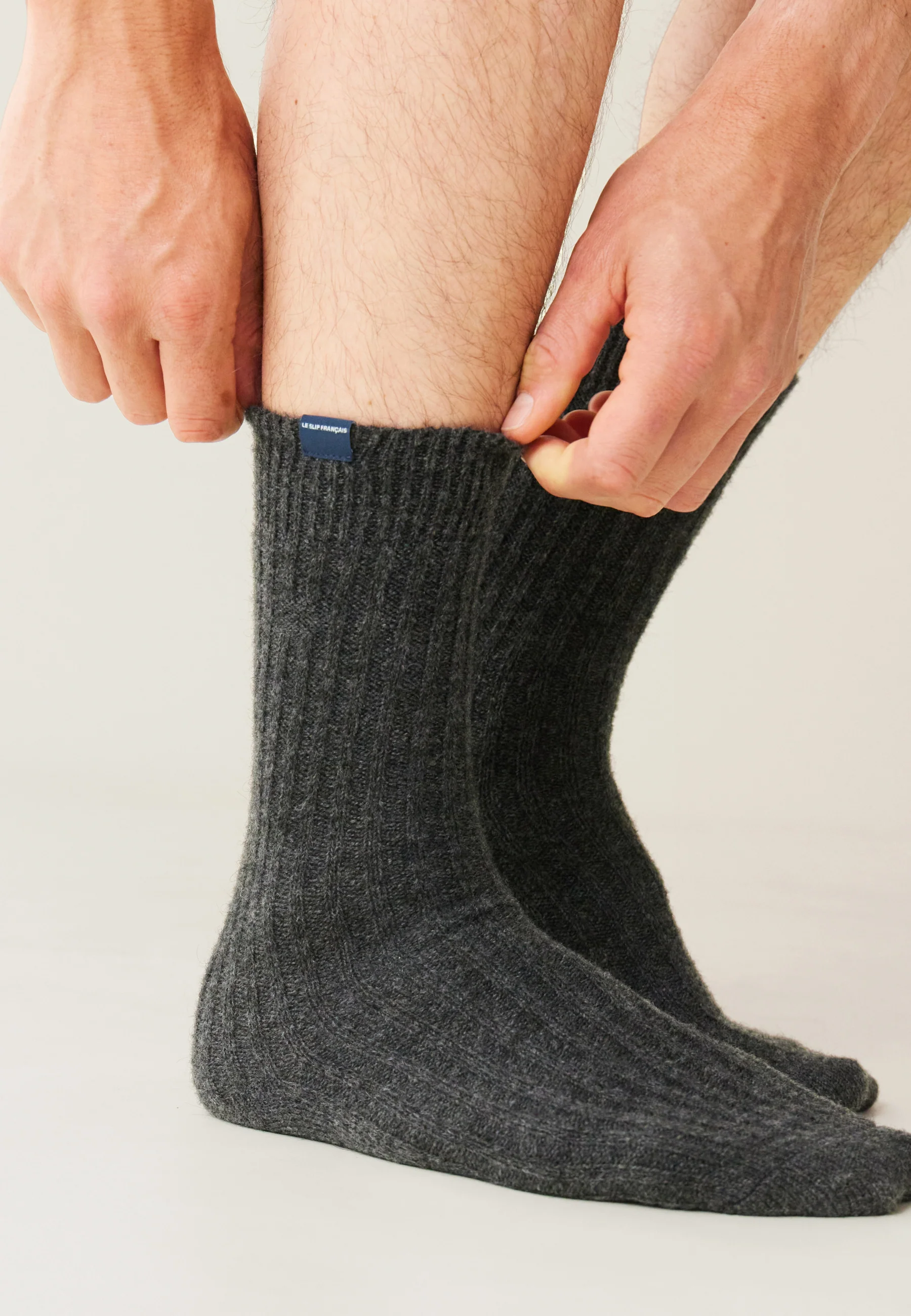 Chaussettes mi-hautes grises avec mohair - Andy Gris Chine - Image 4