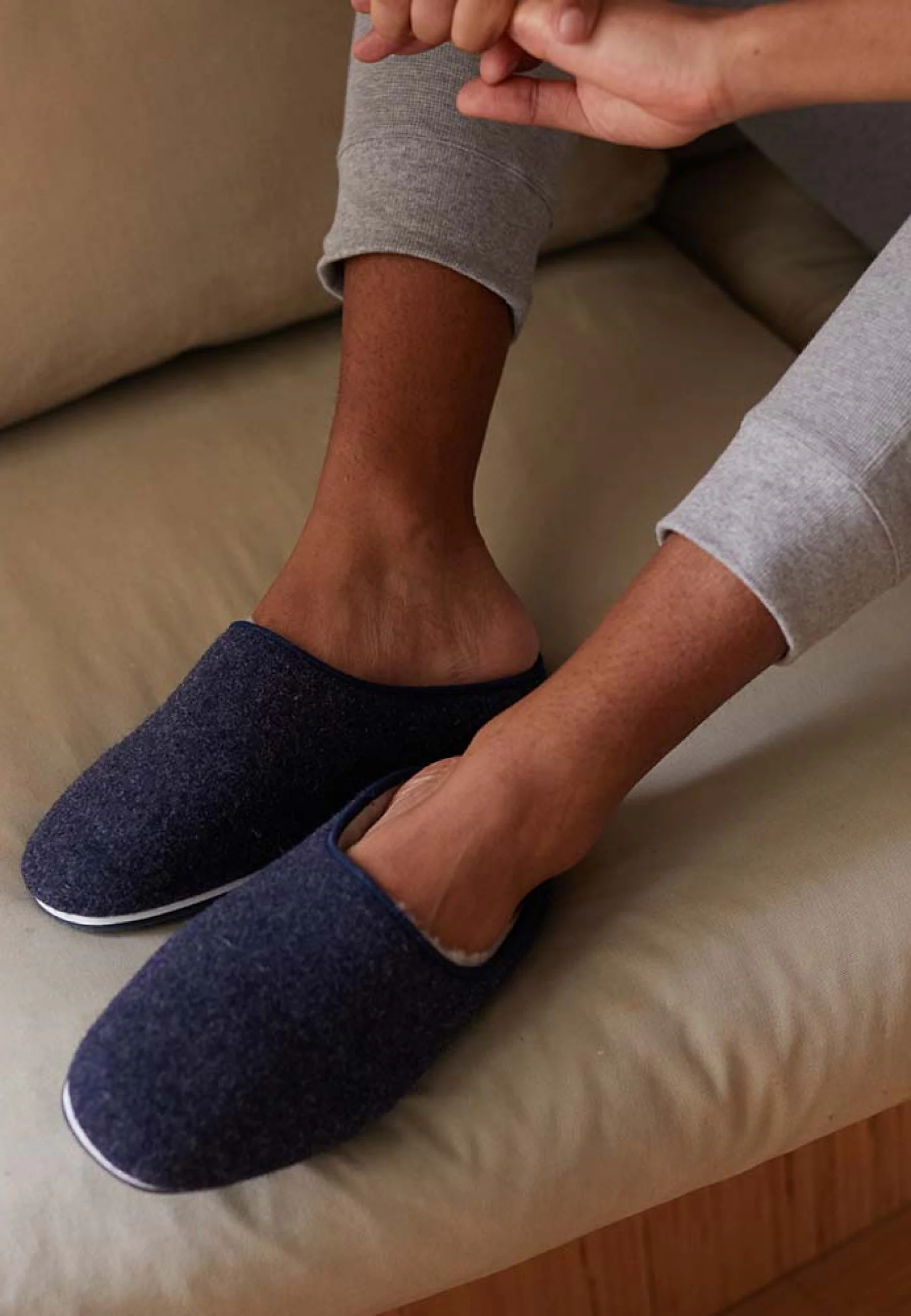 Chaussons d'intérieur en laine - Claude Marine - Image 3
