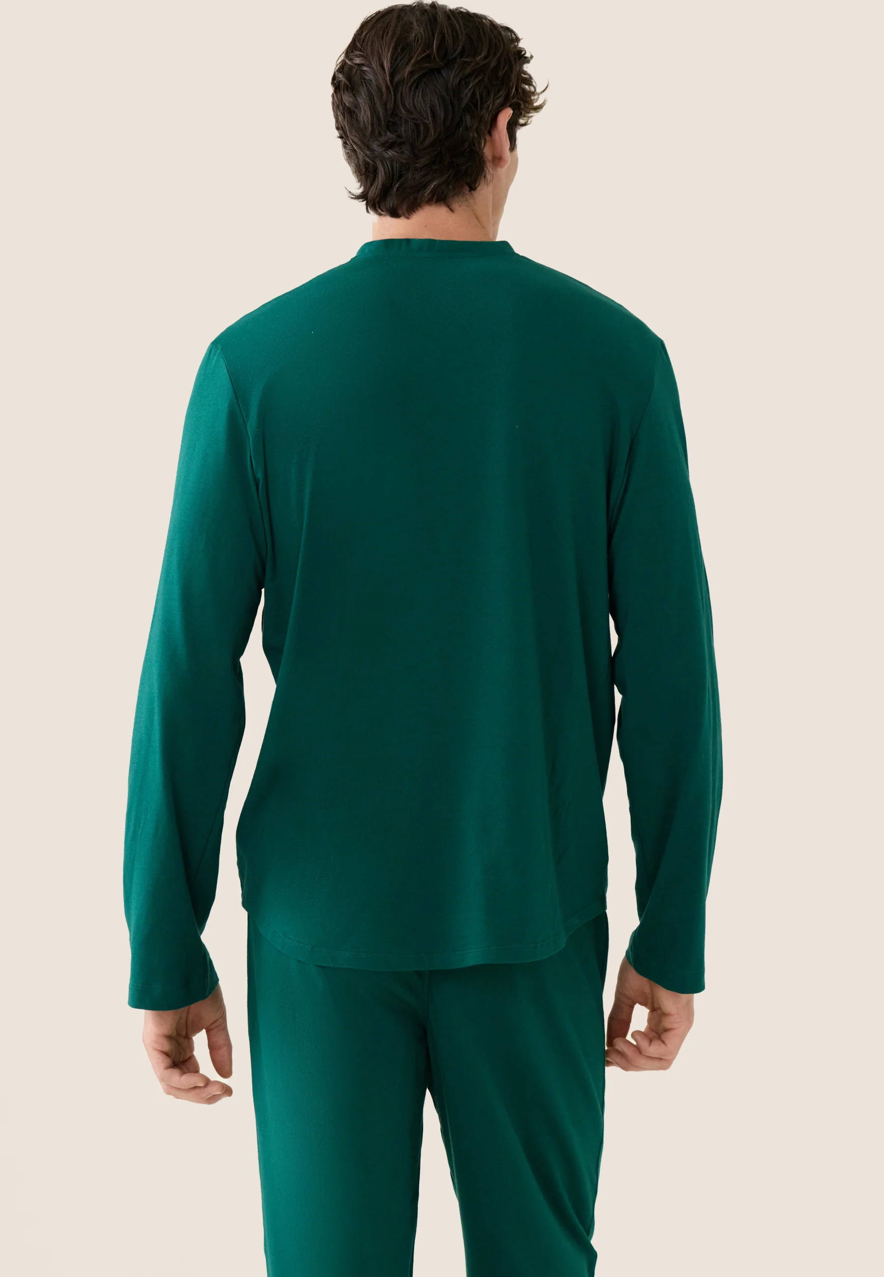 Ensemble pyjama haut et pantalon vert en coton - Pyjama Hugo Haut Manches Longues Et Bas Long Uni Vert - Image 3